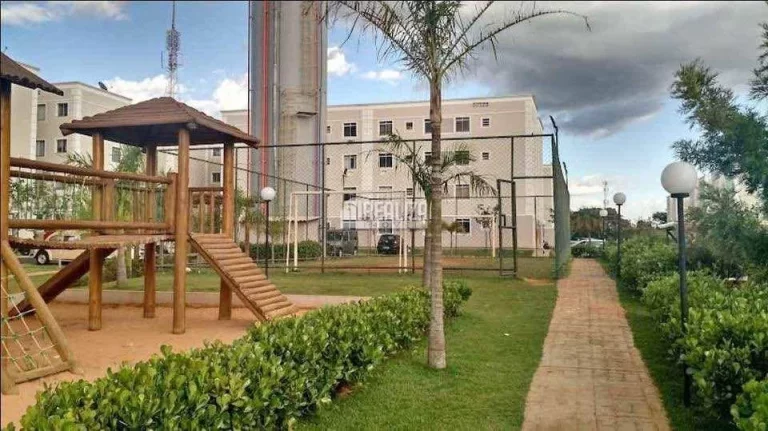 Imagem Apartamento para alugar no Condomínio Parque Ucrânia, no bairro Conjunto Guanabara - Uberaba