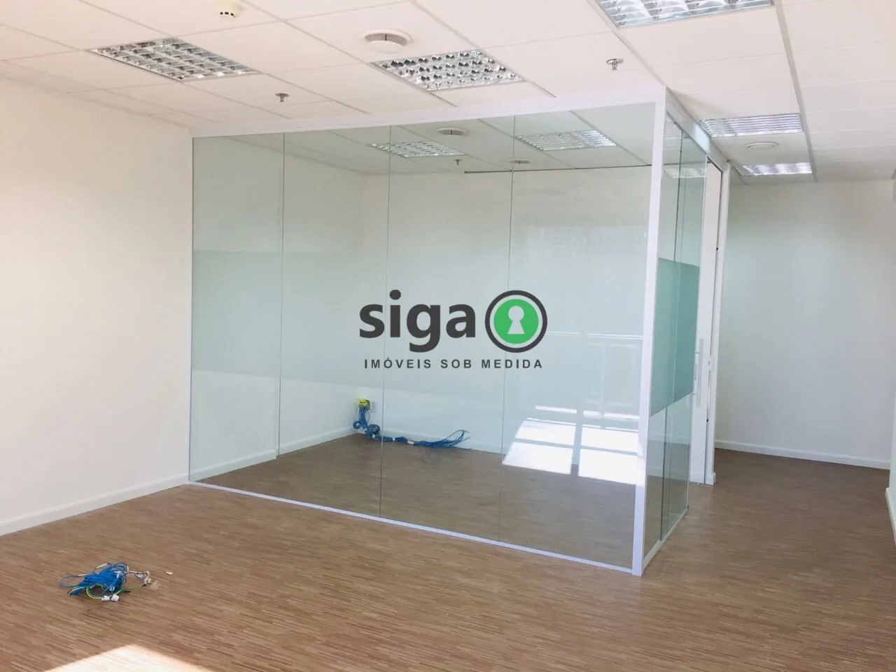 Imagem Sala Comercial 56m² no Neo Corporate 2 Vagas, Alto Andar e Próxima à CPTM