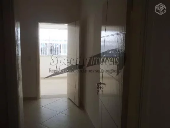 Imagem Sobrado á venda Santos 4 dormitórios, bairro Embaré.