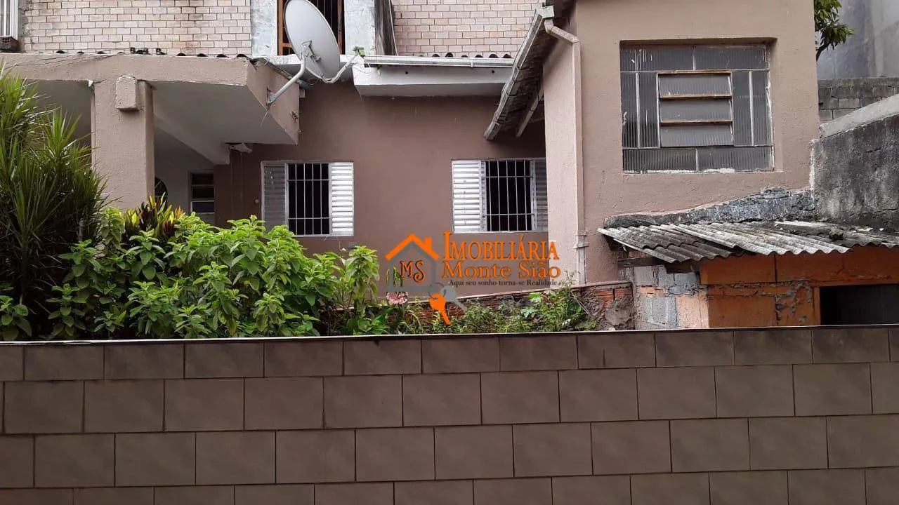 Imagem Casa com 3 dormitórios à venda, 260 m² por R$ 530.000,00 - Jardim Cumbica - Guarulhos/SP