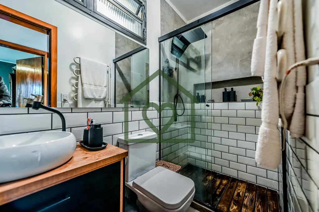 Imagem CASA TOTALMENTE REFORMADA COM PISCINA, CHURRASQUEIRA E AMPLO PÁTIO NO BAIRRO NONOAI

Localizada na ...