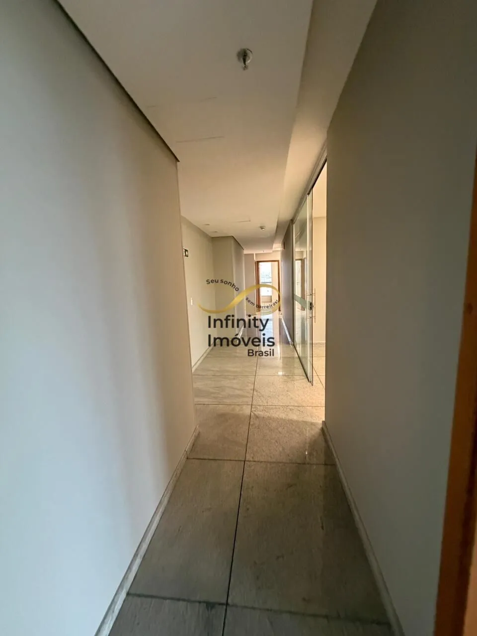 Imagem Sala comercial à venda no bairro Santa Efigênia - Belo Horizonte/MG