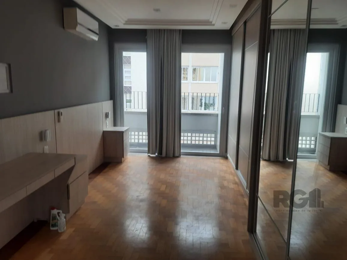 Imagem Apartamento 3 dormitórios à venda Centro Histórico Porto Alegre/RS