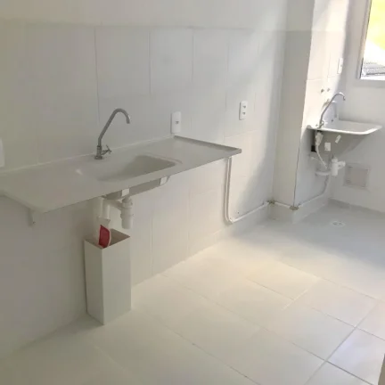 Imagem Apartamento para Venda em Rio de Janeiro, PECHINCHA, 2 dormitórios, 1 banheiro, 1 vaga