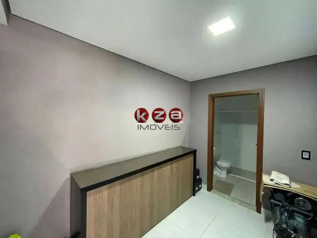 Imagem Casa de alto padrão a venda e locação, com 3 suites no Condomínio Residencial Villa Lombarda em Valinhos-SP