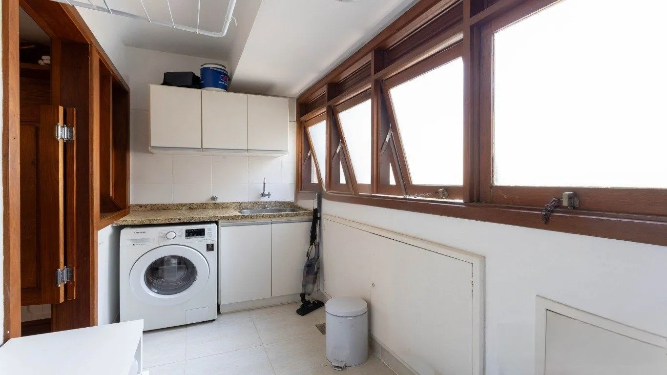 Imagem Apartamento193m² privativos, 3 dormitórios (2 suítes), 3 vagas