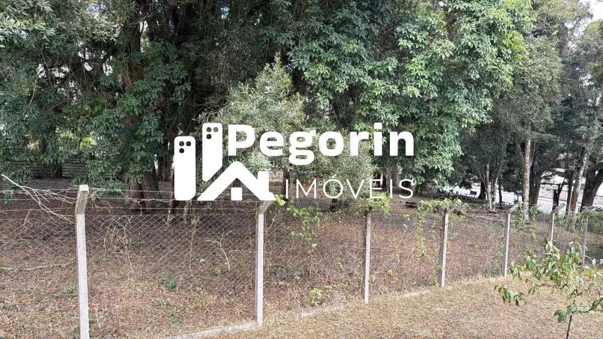 Imagem Terreno Com casa à venda em Campo Largo