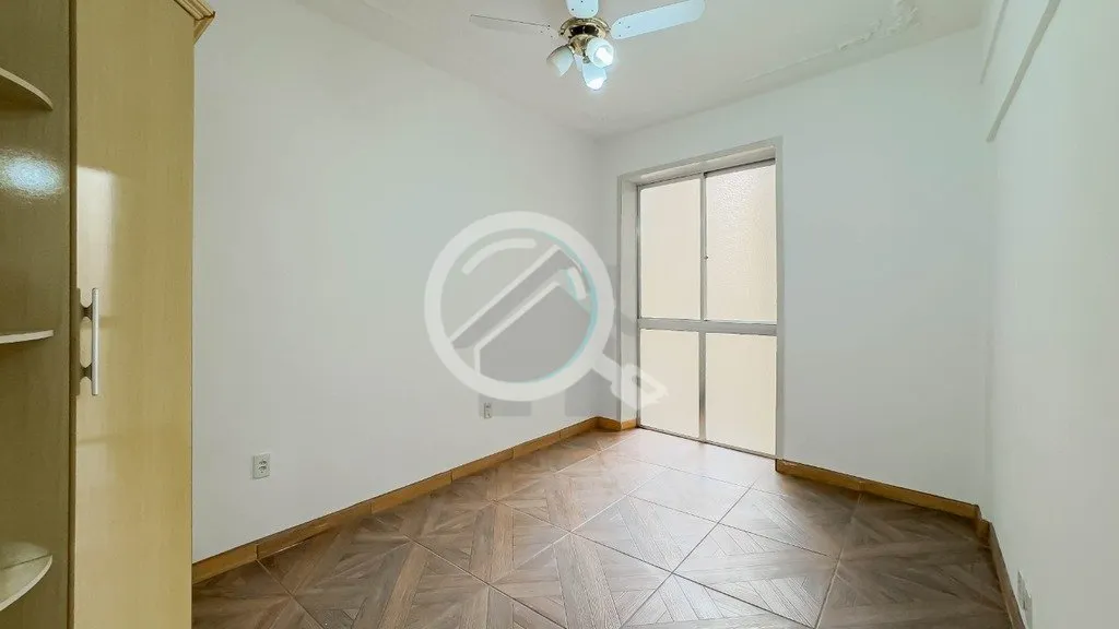 Imagem Ótima oportunidade na Cidade Baixa! Apartamento de 3 dormitórios, sendo 2 suítes, desocupado, hal...