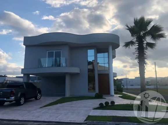 Imagem Linda casa no CALEDÔNIA em Camboriú com 3 Suítes de Esquina