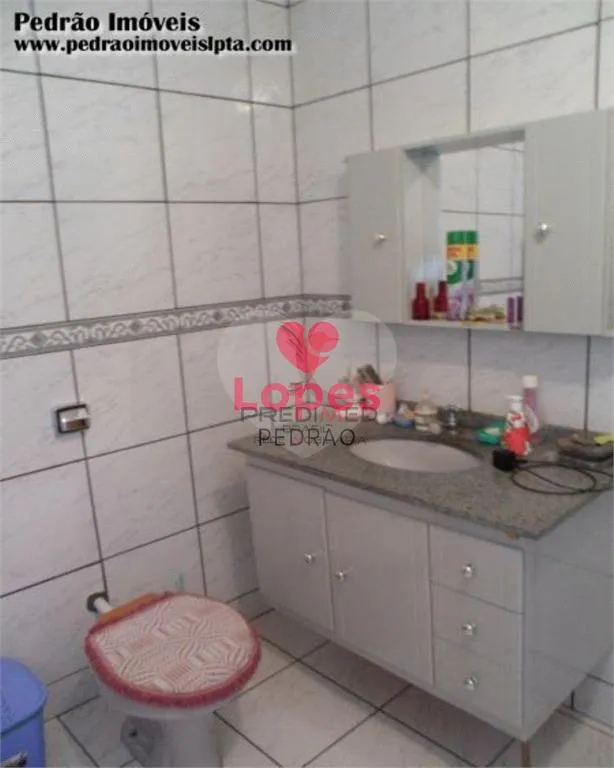Imagem Casa de 3 quartos, 250m² no bairro Jardim Monte Azul, em Lençóis Paulista