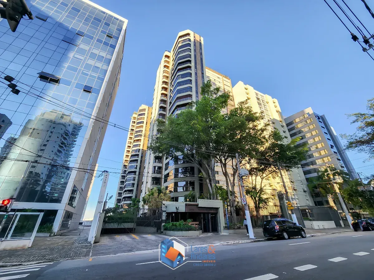 Foto do imóvel Apartamento para venda em Alto de Santana com 5 quartos, sendo 2 suítes, 254m² em Rua Voluntários da Pátria