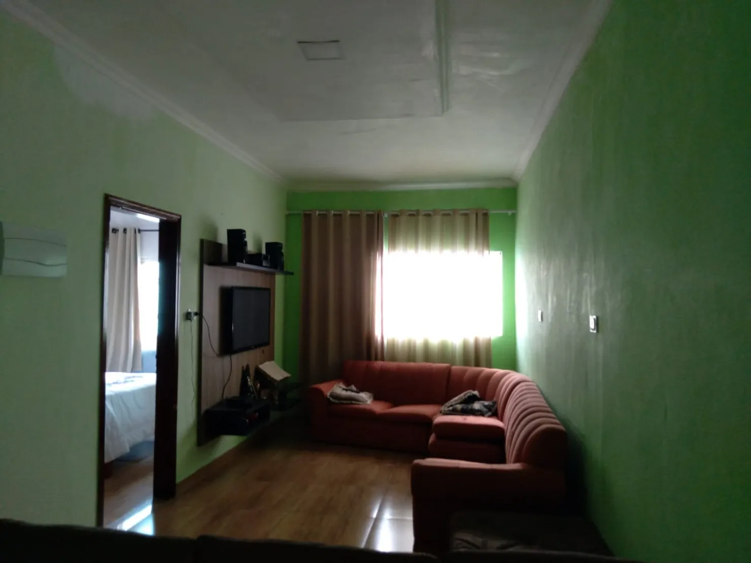 Imagem Casa à venda 2 Quartos, 1 Suite, 4 Vagas, 297M², Alto do Tabaú, Pindamonhangaba - SP