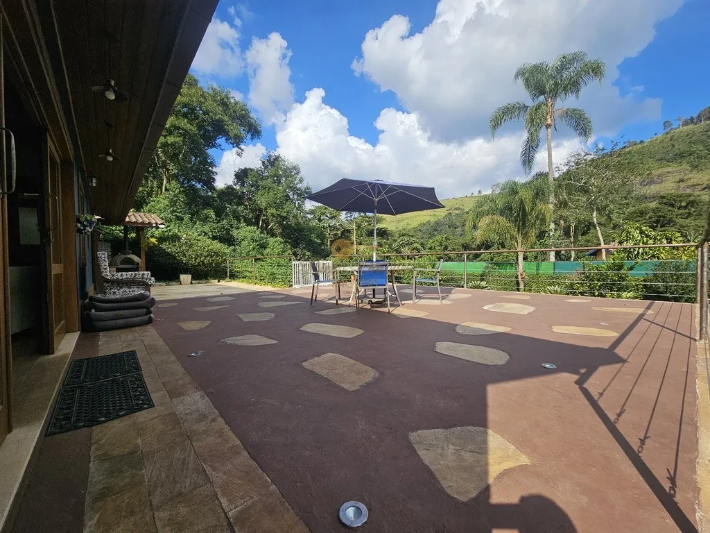 Imagem Casa em Condomínio para Venda em Teresópolis / RJ no bairro Cruzeiro