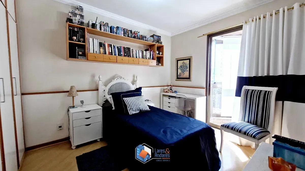 Imagem Apartamento para venda em Campo Belo com 4 quartos, sendo 3 suítes, 240m²