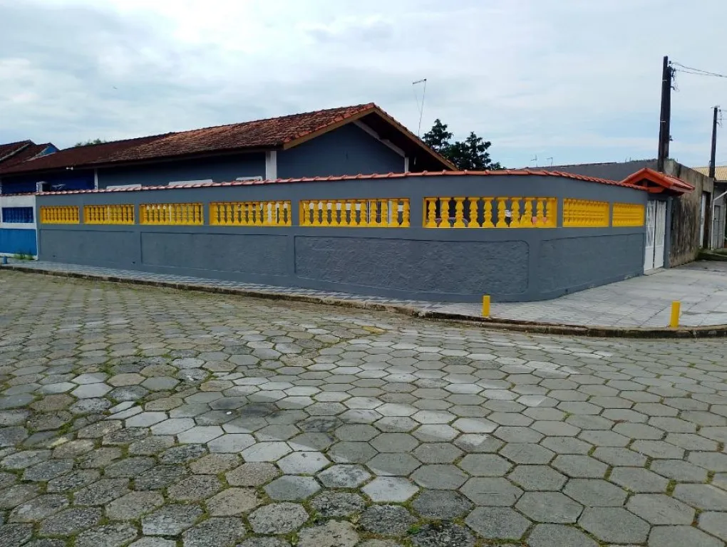 Imagem CASA COM 90,00 m² - MARACANÃ - PRAIA GRANDE SP