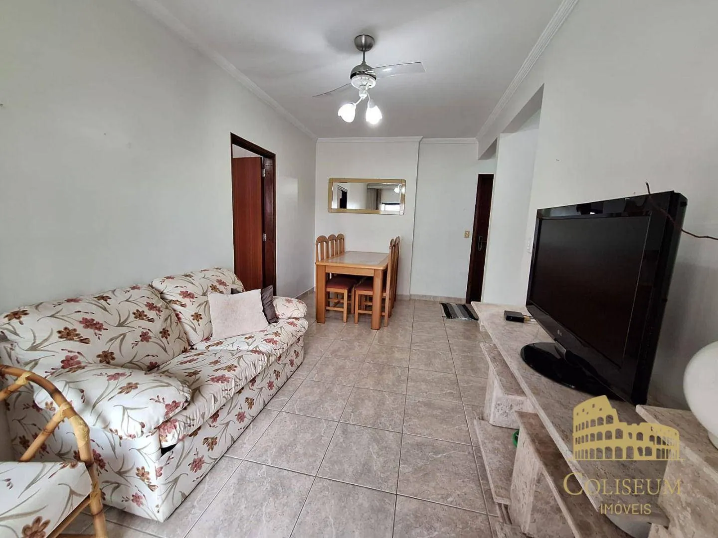 Imagem Apartamento com 1 dormitório à venda, 55 m² por R$ 320.000,00 - Vila Assunção - Praia Grande/SP