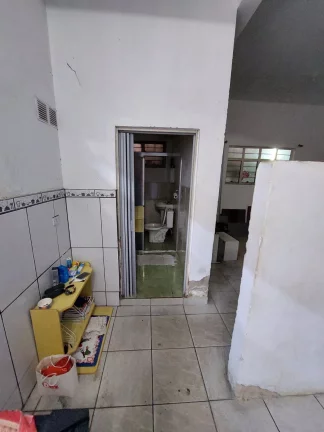 Imagem Imóvel à Venda em Boituva: Sobrado com Galpão Comercial