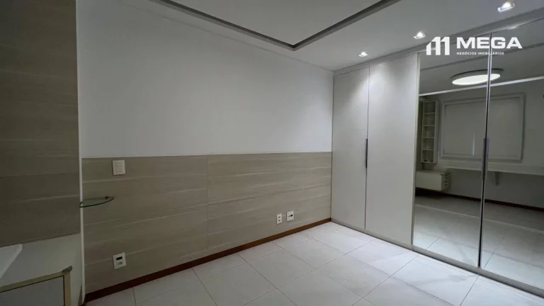 Imagem Apartamento com 2 dormitórios à venda, 75 m² por R$ 850.000 - Praia da Costa - Vila Velha/ES
