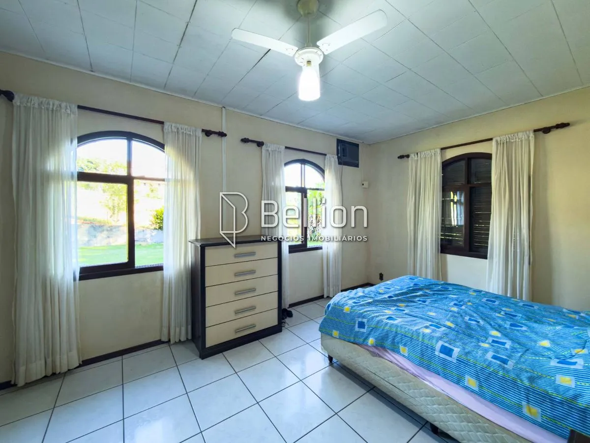 Imagem Casa Semi Mobiliada em Terreno de 1.550m² com Potencial Residencial e Comercial em Rodeio