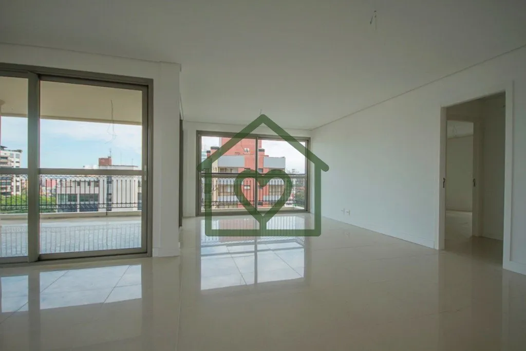 Imagem Empreendimento com 32 apartamentos, sendo 4 por andar, e 2 boxes com depósito por apartamento. Áre...