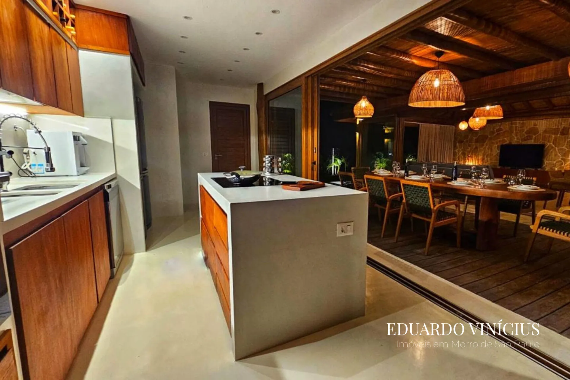 Imagem Dolce Vita Praia - Casa Luxuosa com 5 Suítes e 600m² À Venda na Quarta Praia do Morro de São Paulo