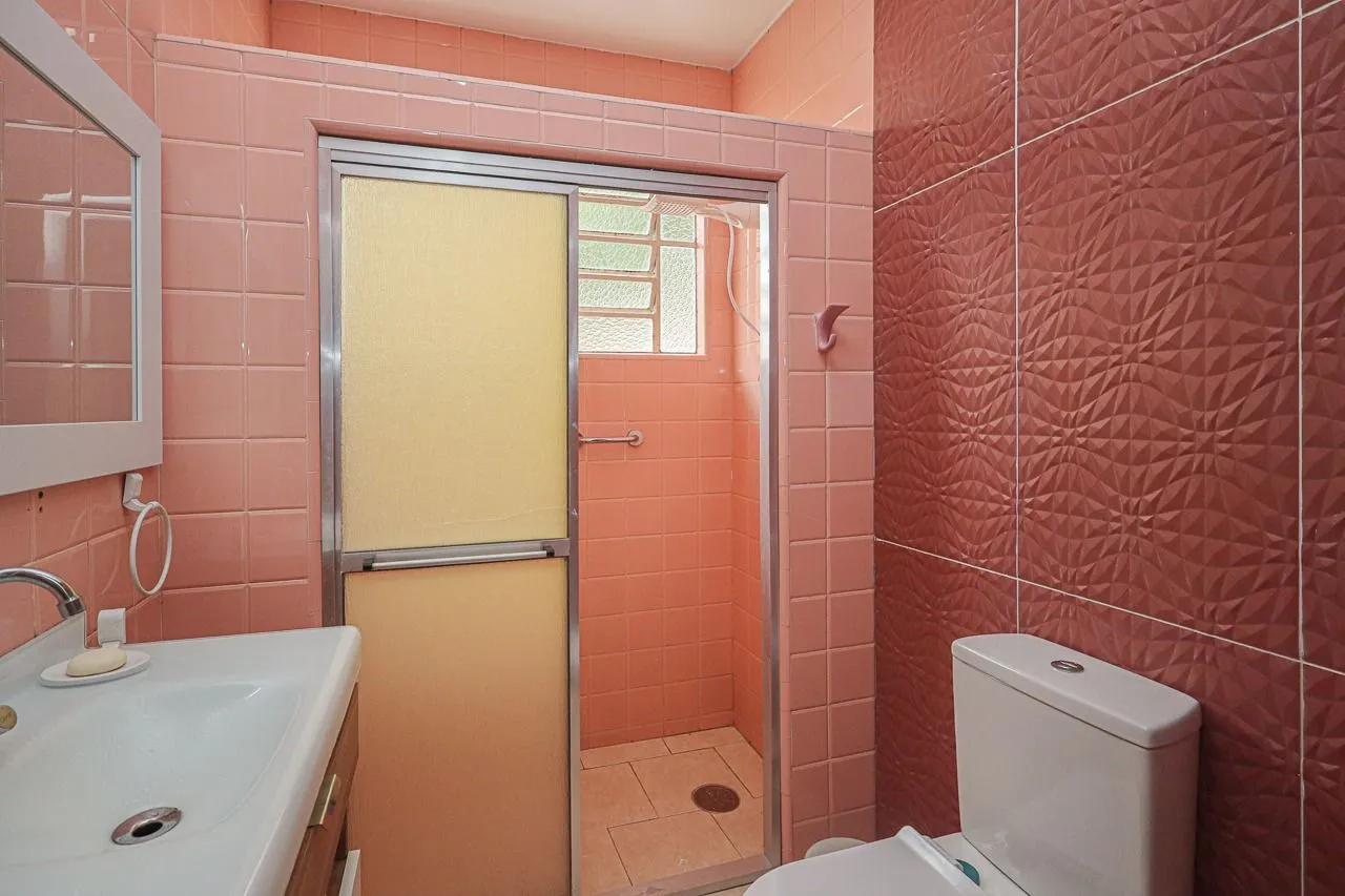 Imagem Casa a venda, 3 quartos sendo 1 suíte, 166m² no bairro Passo da areia, Porto Alegre