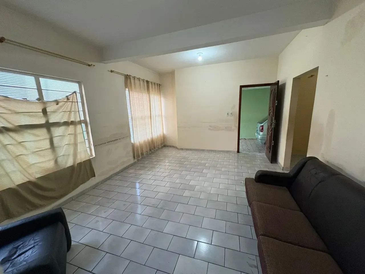 Foto do imóvel: Casa com 2 Quartos à Venda, 187 m² em Centro