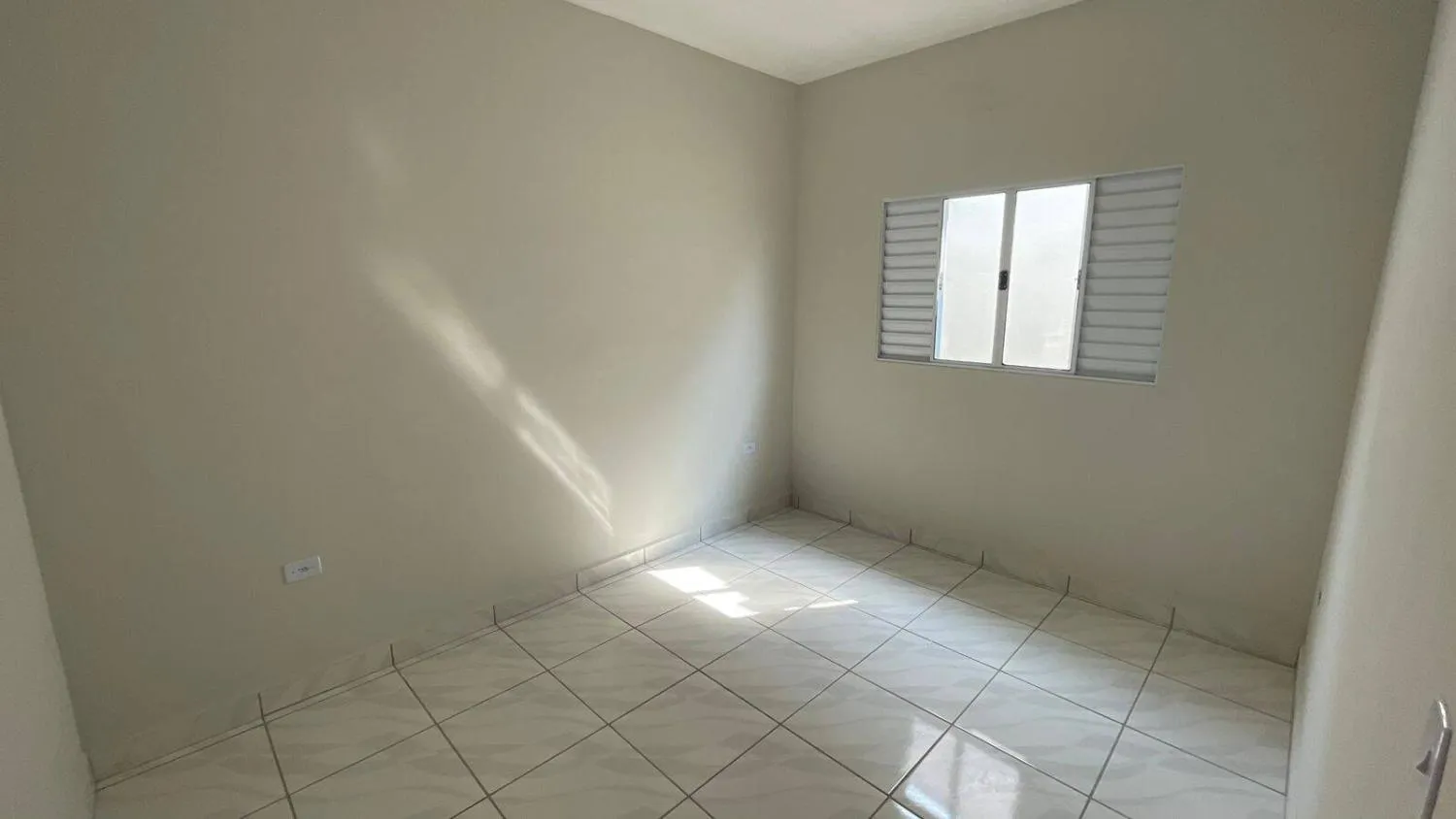 Imagem CASA NOVA LADO PRAIA 3 DORM SENDO 1 SUITE FINANCIAMENTO BANCARIO ITANHAEM
