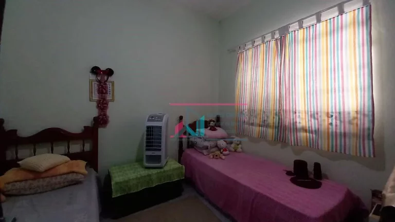 Imagem Casa com 3 dormitórios à venda - Vila Carmem - Cachoeira Paulista/SP