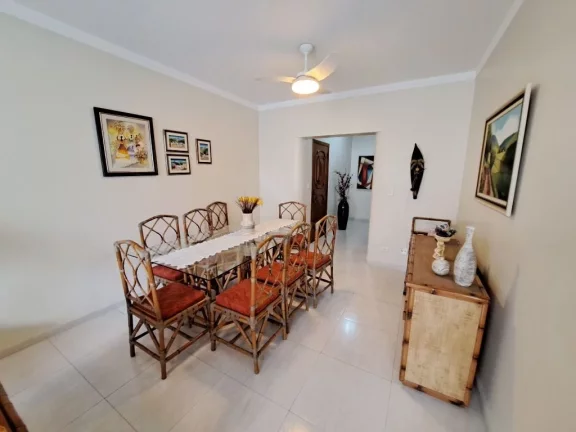 Imagem APARTAMENTO REFORMADO COM LINDA VISTA PARA O MAR, 1 QUADRA DA PRAIA