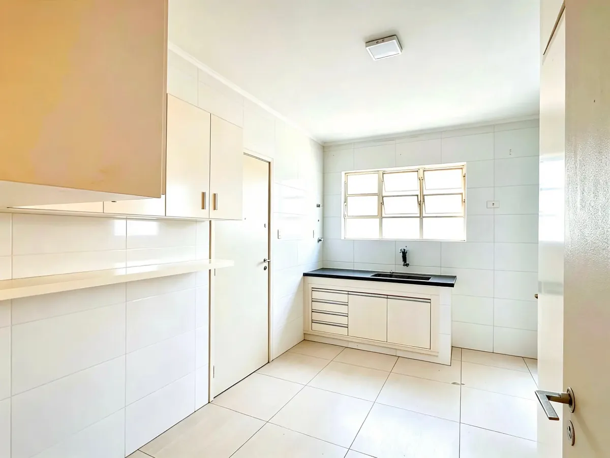 Imagem Apartamento para venda em Jardim Paulista com 3 quartos, sendo 2 suítes, 179m2
