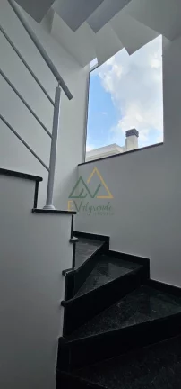 Imagem Sobrados em Condomínio à venda no Bairro Alto Curitiba PR