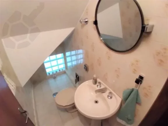 Imagem SOBRADO * VENDA * PERMUTA * RUA TRANQUILA * OPORTUNIDADE * 3 DORM * SUÍTE