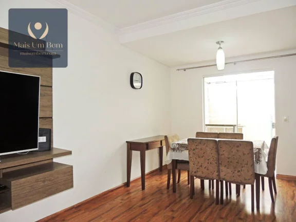 Imagem Sobrado com 3 quartos (1 suíte) à venda por R$ 530.000 - Bairro Alto - Curitiba/PR