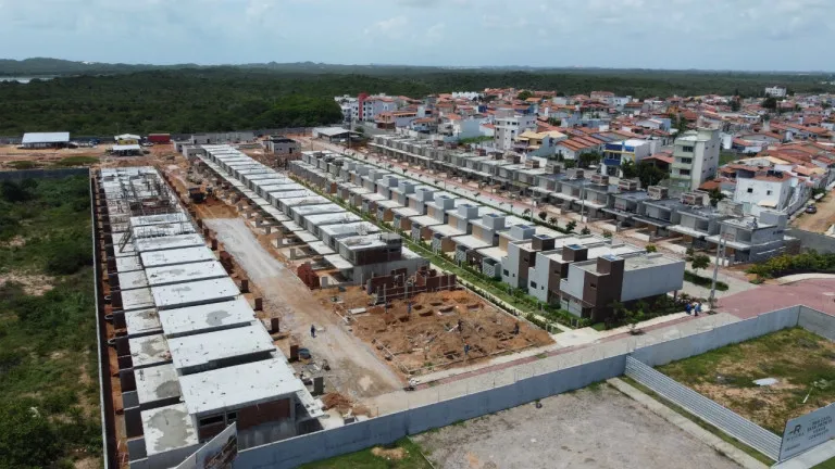 Imagem Casa de Condomínio com 3 Quartos à Venda, 125 m² em Ponta Negra - Natal
