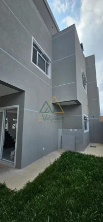 Imagem Sobrados em Condomínio à venda no Bairro Alto Curitiba PR