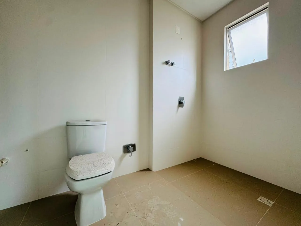 Imagem Apartamento com vista para o mar à venda com 166m2 por R$ 1.900.000,00