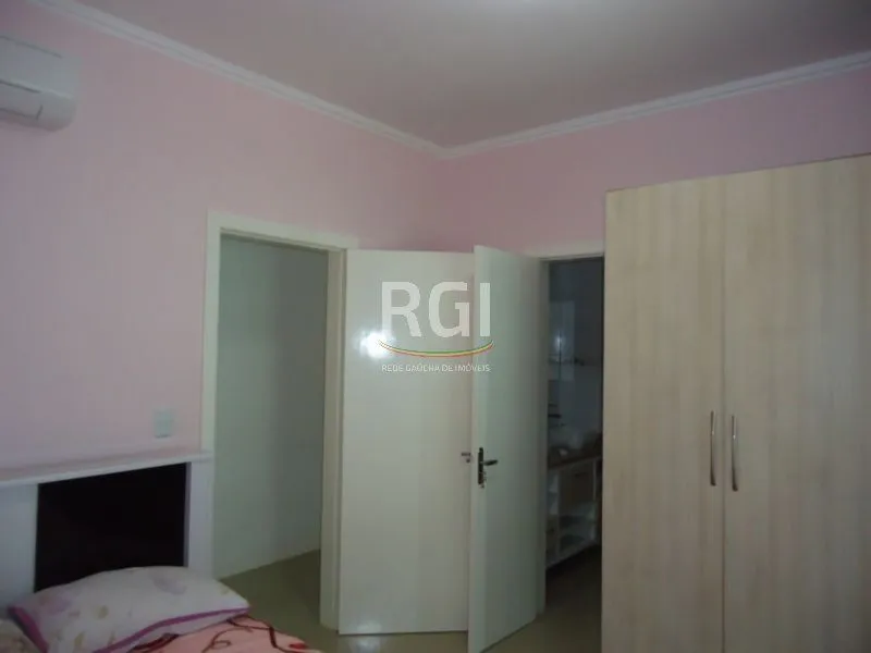 Imagem Casa Condominio para Venda - 213.05m², 4 dormitórios, sendo 2 suites, 4 vagas - Vila Nova