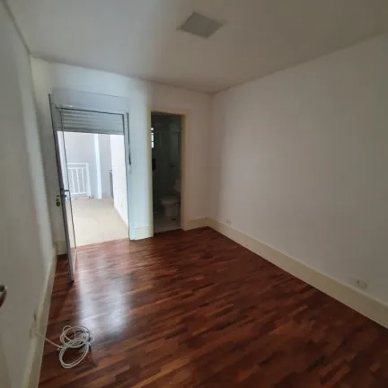 Imagem Sobrado com 3 Quartos à Venda, 191 m² em Freguesia do Ó - São Paulo