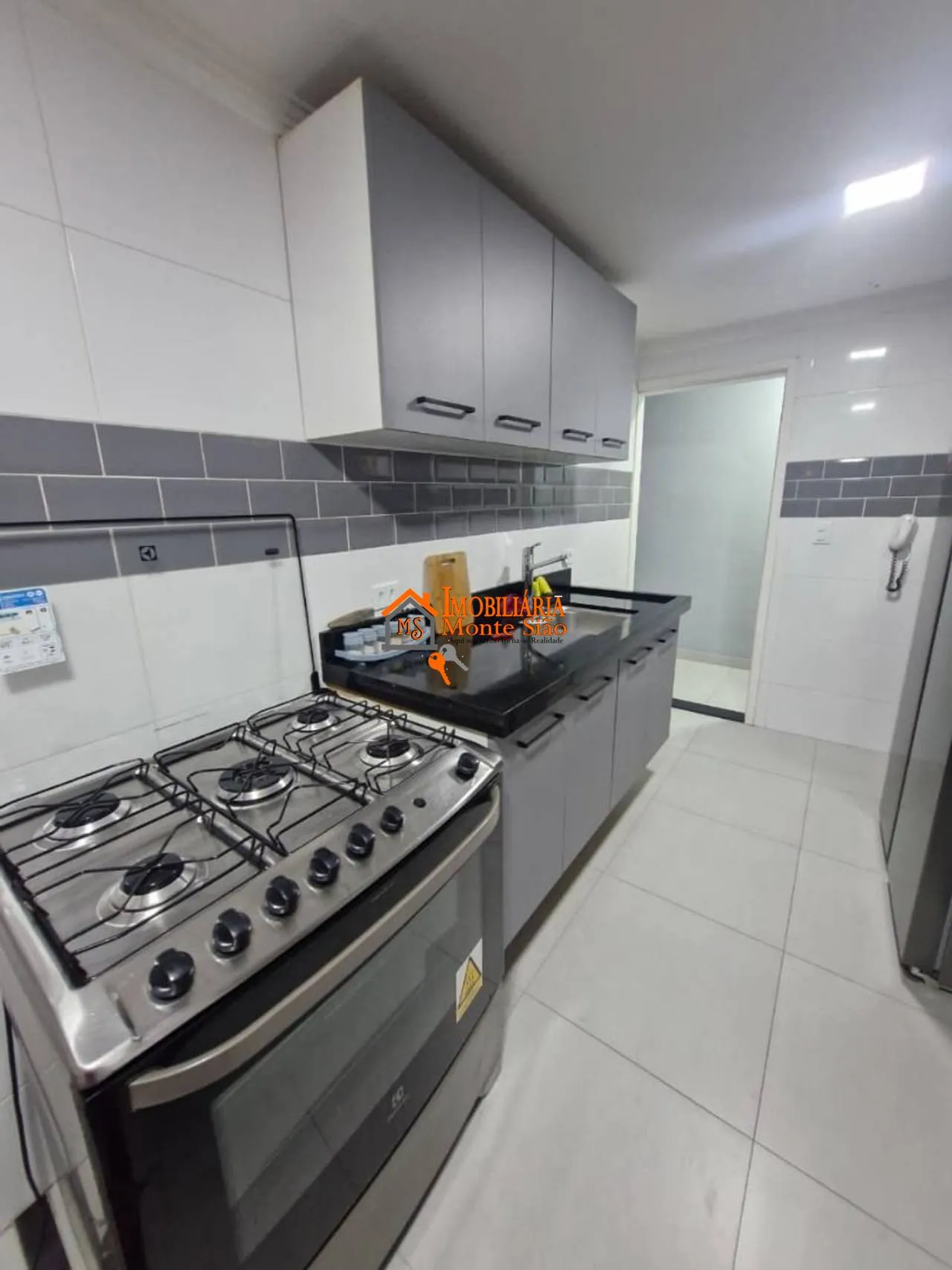 Imagem Apartamento com 2 dormitórios à venda, 65 m² por R$ 365.000,00 - Cocaia - Guarulhos/SP