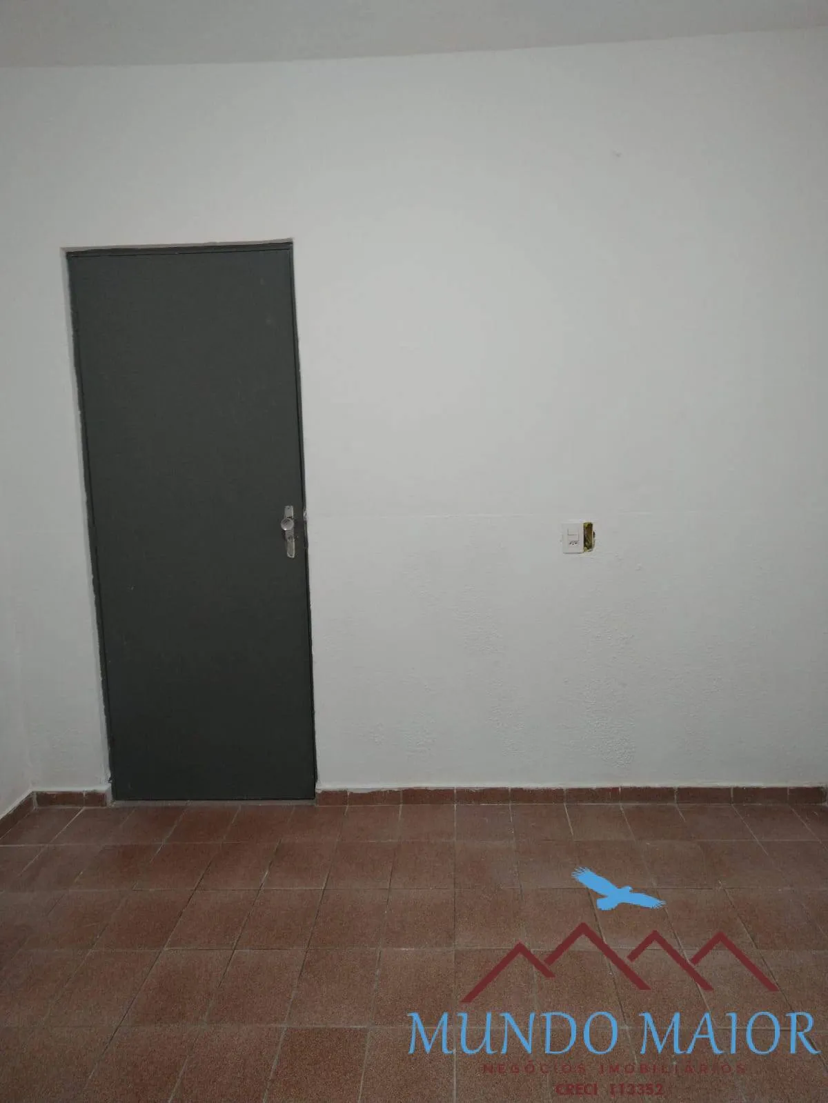 Imagem Casa com (3) no local com 7 quartos - 2 vagas - P/ Renda - Jardim Las Vega