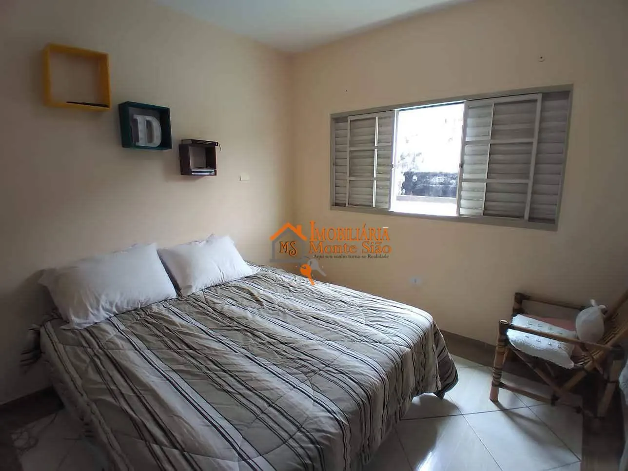 Imagem Casa com 6 dormitórios à venda, 270 m² por R$ 800.000,00 - Jardim Moreira - Guarulhos/SP