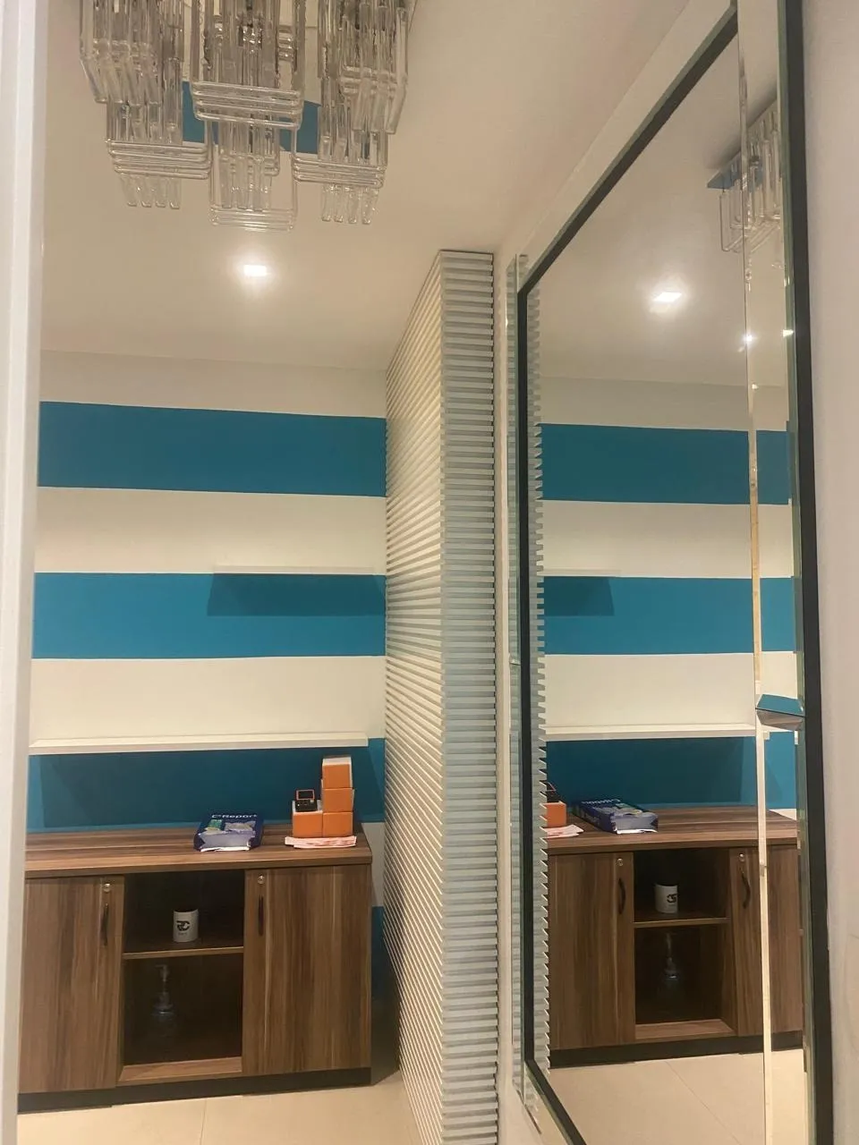 Imagem Aluguel de sala comercial, 36 m2, condomínio Le Monde Office, Barra da Tijuca. Imperdível! Sala, r...