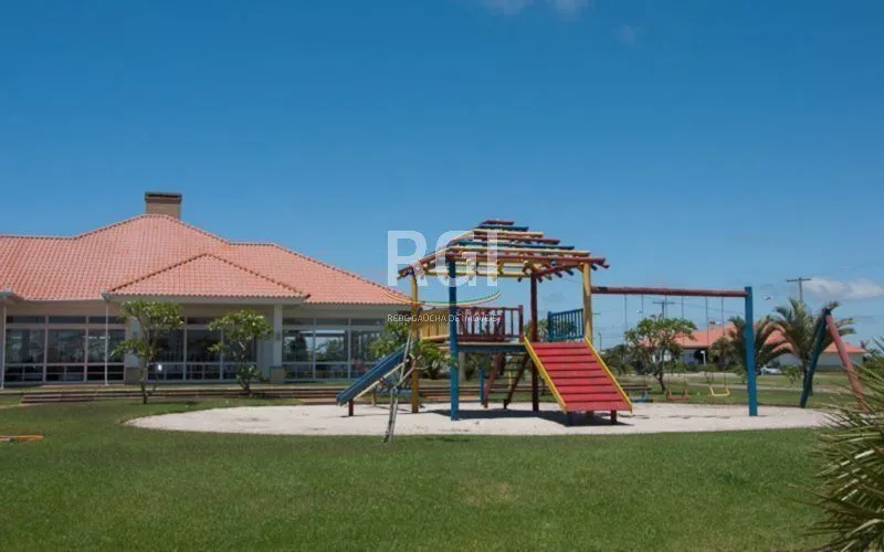 Imagem Terreno para Venda - 1000m², 0 dormitórios, Atlântida