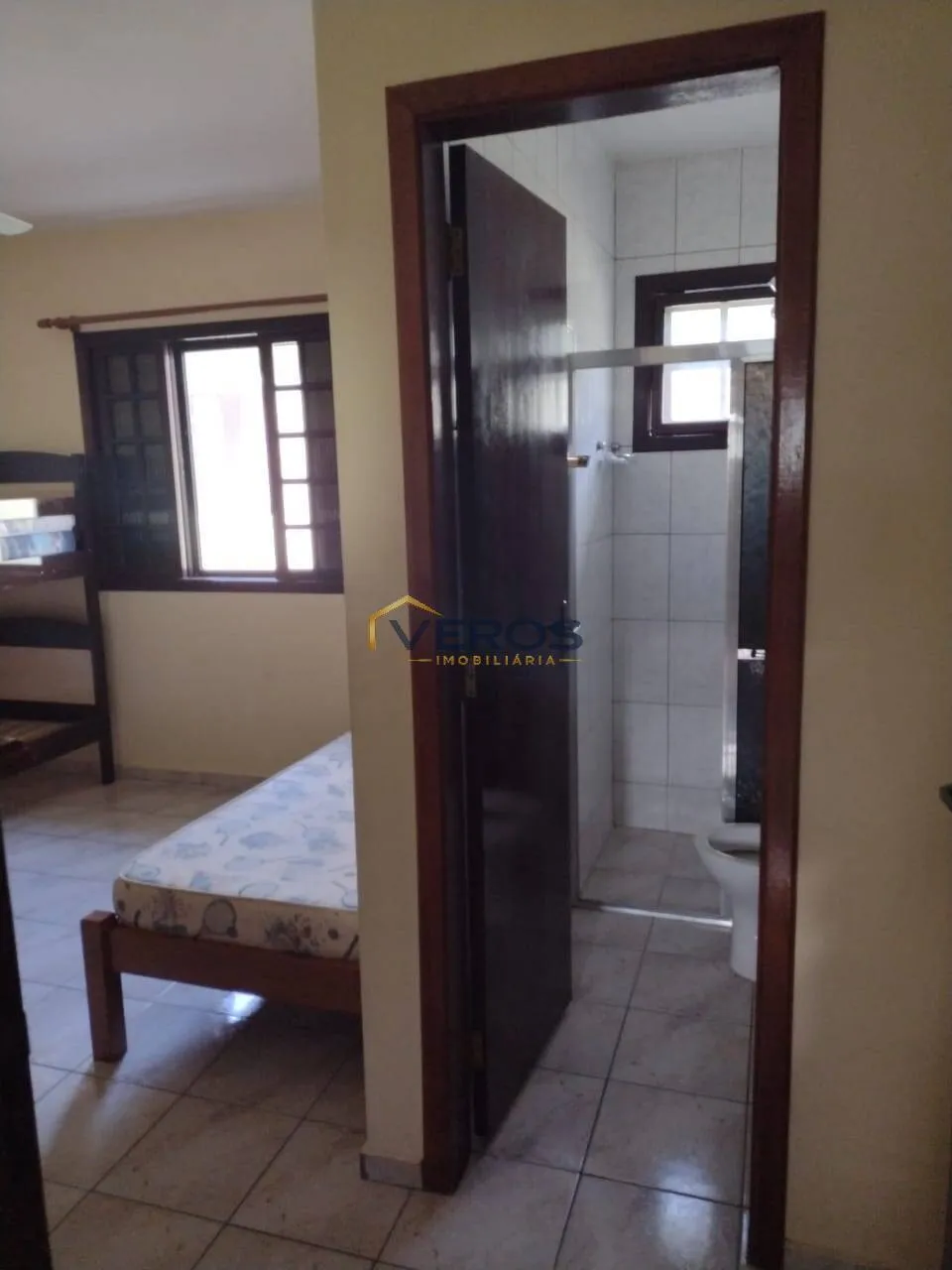 Imagem Casa em Condomínio a venda com 2 suítes na Martim de Sá Caraguatatuba