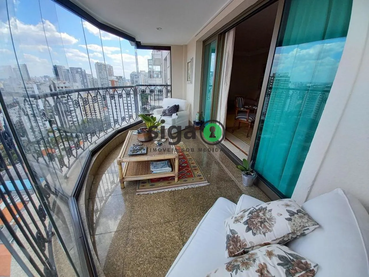 Imagem Apartamento a venda no Campo Belo com 4 quartos