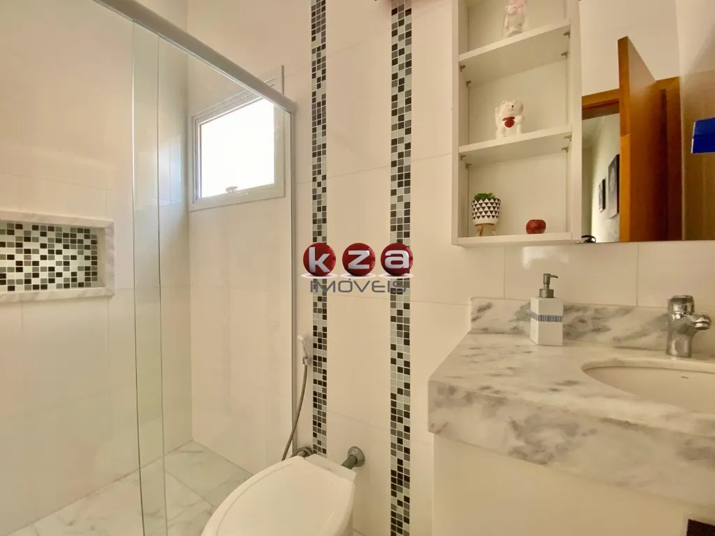 Imagem Imperdível casa em condomínio à venda em Valinhos-SP, Condomínio Villa do Sol, 3 quartos, 3 suítes, 2 salas, 2 vagas, 186m².