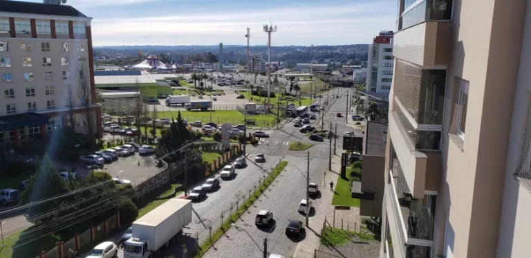 Imagem Apartamento 3 quartos sendo 1 suíte para venda no bairro Floresta em Caxias do Sul