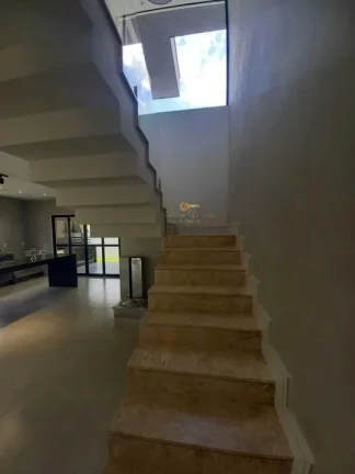 Imagem Casa em Condomínio para Venda em Teresópolis / RJ no bairro Green Valley