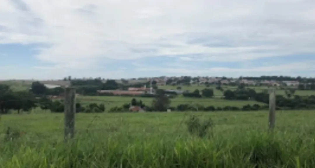 Imagem AREA COMERCIAL em Capela do Alto - SP, Cercadinho